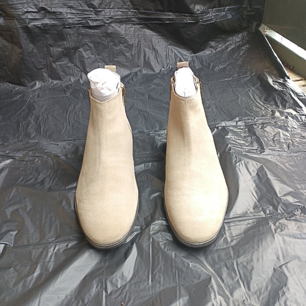Tan Chelsea Boot
